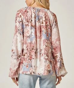 She She Boutique CLOTHING Floral Blouse - Mauve Blue