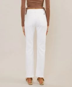 She She Boutique High Rise Slim Straight Jeans - White 9 She She Boutique High Rise Slim Straight Jeans - White