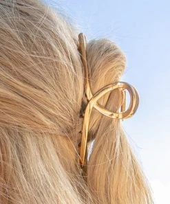 She She Boutique ACCESSORIES Metallic Loop Hair Claw - Gold