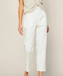 She She Boutique CLOTHING Cropped Button Up Denim Pants - White