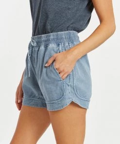 She She Boutique CLOTHING Wanderwell Shorts - Leah Wash