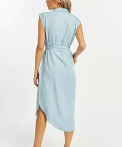 She She Boutique Reverie Dress - Jolie Wash