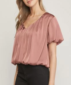 She She Boutique Satin Top - Cocoa