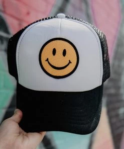 She She Boutique ACCESSORIES Smiley Face Hat - Black/White
