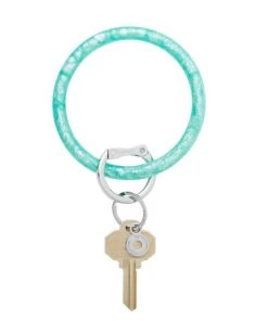 She She Boutique ACCESSORIES Resin Big O Key Ring - In The Pool