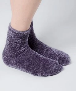 She She Boutique Chenille Socks - Purple